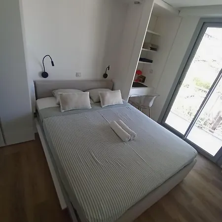 Apartment Superb With Exceptional Sea View *