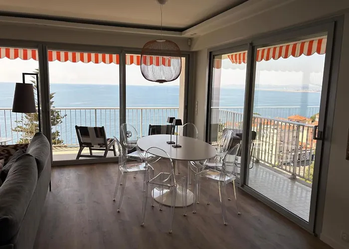 Lejlighed Superb With Exceptional Sea View