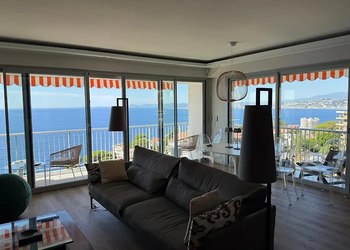 Appartement Superb With Exceptional Sea View *