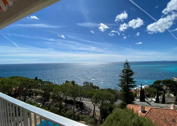 Superb With Exceptional Sea View *