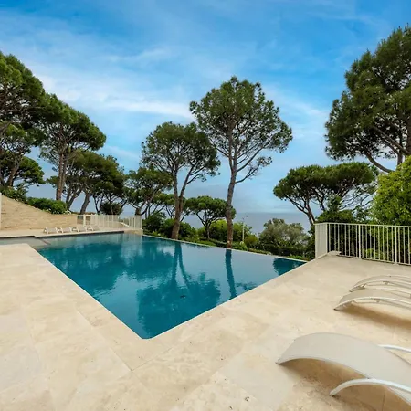 Superb With Exceptional Sea View Apartmán *